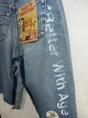 Better with age campaign Long denim shorts - Image 2